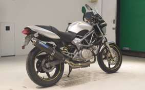 HONDA VTR 250 MC33