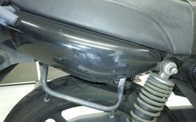 YAMAHA YBR125 2005