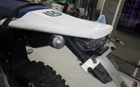 HUSQVARNA FE250