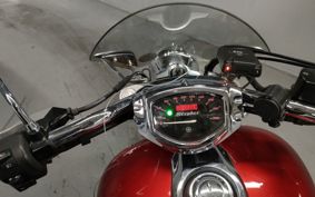 YAMAHA XVS1300CA STRIKER 2012 VP33