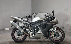 YAMAHA YZF-R1 2004 RN09