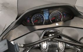 SUZUKI SKYWAVE 250S CJ46A