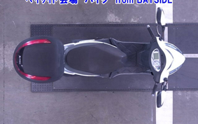 SUZUKI GP125 FC25E