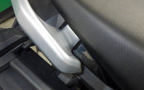 SUZUKI Vｽﾄﾛｰﾑ250 2015