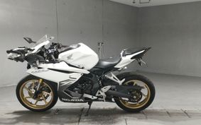 HONDA CBR250RR MC51