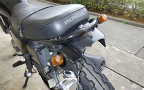 HONDA CB223S MC40