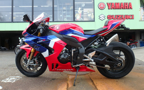 HONDA CBR1000RR-R FB SP 2020 SC82