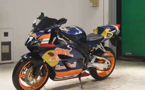 HONDA CBR1000RR 2004 SC57