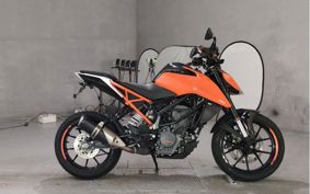 KTM 125 DUKE JPA40