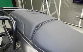 HUSQVARNA SVARTPILEN 125 2025