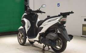 YAMAHA TRICITY 125 2009 SE82J