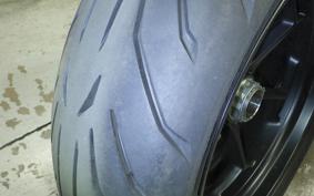 MOTO GUZZI V100マンディロS 2023