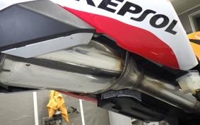 HONDA CBR1000RR 2005 SC57