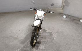 SUZUKI DJEBEL 125 SF44A