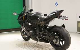 YAMAHA YZF-R1 2015