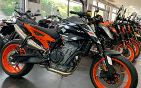 KTM 890 DUKE GP 2026 TU940