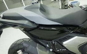 HONDA X-ADV 750 2026 RH21