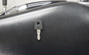 HARLEY XL883 2004