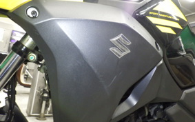 SUZUKI Vｽﾄﾛｰﾑ250A