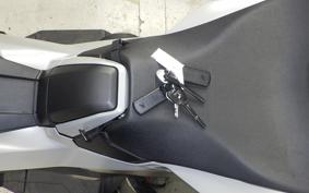 HONDA X-ADV 750 2025 RH21