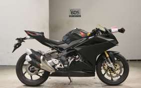 HONDA CBR250RR MC51