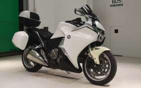 HONDA VFR1200F DCT 2011 SC63