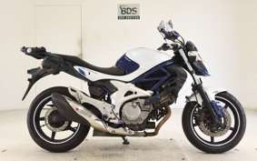 SUZUKI ｸﾞﾗﾃﾞｨｳｽ400 2010 VK58A