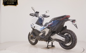 HONDA X-ADV 750 2026 RH21