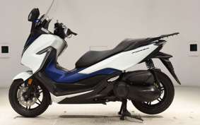 HONDA FORZA 250 MF13