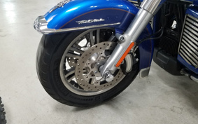 HARLEY FLHTCU 2016 MAD