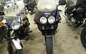 YAMAHA FZR250 R 3LN
