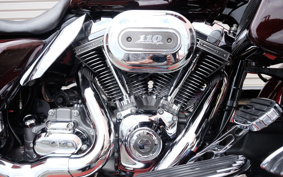 HARLEY  HARLEY FLHXSE3 CVO 2011 PZ8