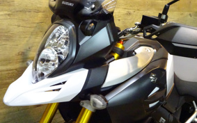SUZUKI DL1000 ( V-Strom 1000 ) 2014 VU51A