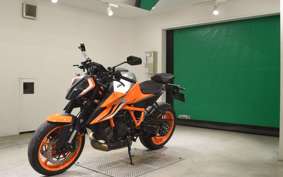 KTM 1290 SUPER DUKE R 2023