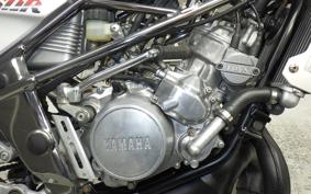 YAMAHA SDR200 2TV