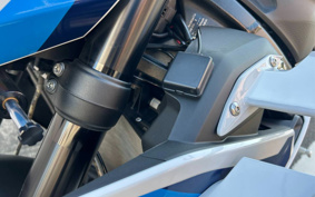BMW M1000R 2024 0E81