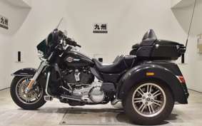 HARLEY FLHTCU TG 1870 2022