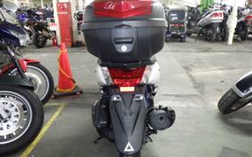 YAMAHA N-MAX SE86J