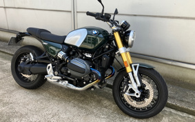 BMW R12 nine T 2025 0N01
