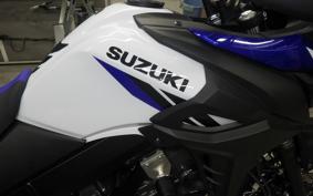 SUZUKI DL650 ( V-Strom 650 ) XTA 2024 C733M