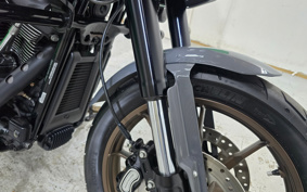 HARLEY FXLRST 2022 YXZ