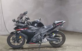 YAMAHA YZF-R25 RG10J