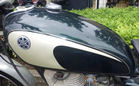 YAMAHA SR400 Gen.3 2002 RH01J