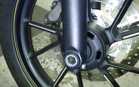 TRIUMPH STREET TWIN 2021