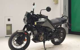 HUSQVARNA SVARTPILEN 401 2024