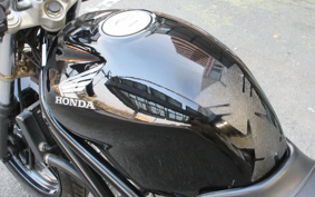 HONDA VTR 250 MC33