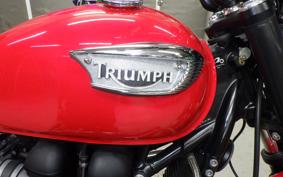 TRIUMPH BONNEVILLE SE 2009