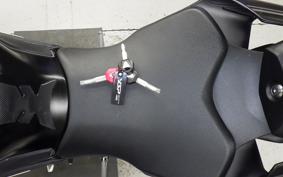 YAMAHA YZF-R1 2025 RN65J