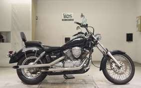 YAMAHA DRAGSTAR 250 2002 VG02J