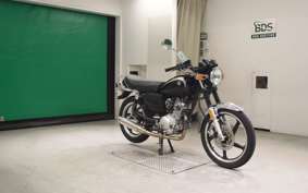 YAMAHA YB125SP 2023